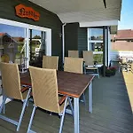 Annalina - 1-1km From The Sea By Interhome