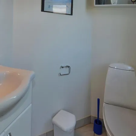 Annalina - 1-1km From The Sea By Interhome *